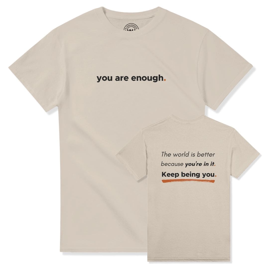 Beige T-shirt with motivational quote front and back
